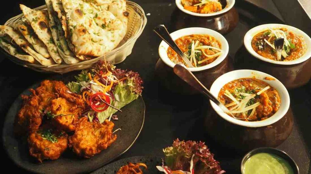 Food & Dining